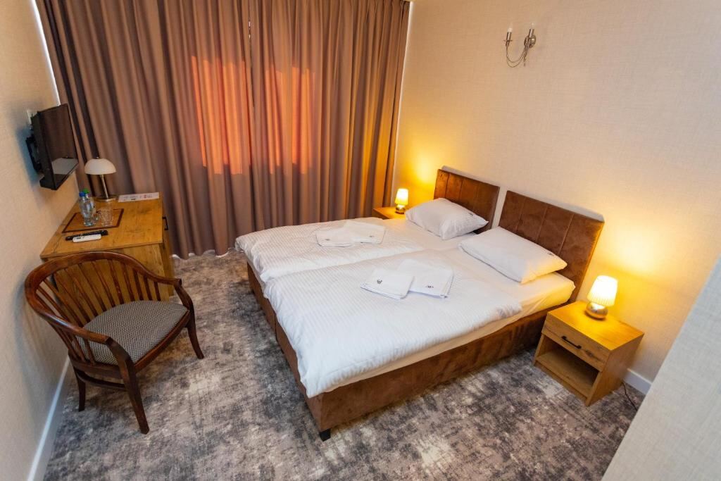 Pokój dwuosobowy - 25 m² at Hotel Trzy Podkowy
